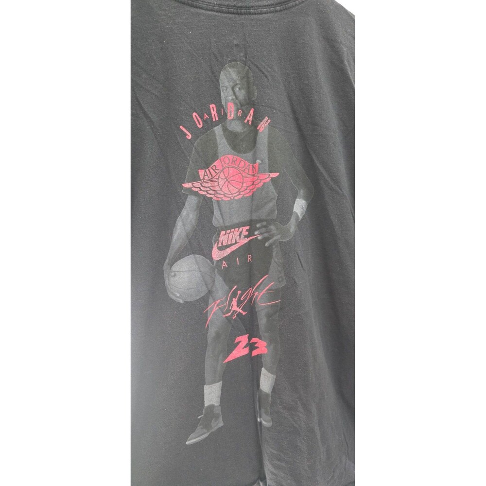 Nike Air Jordan Flight 23 t-shirt vintage-style graphic of Michael Jordan
